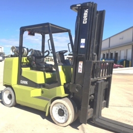 Montacargas Clark 12000 Lbs